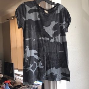 Free people camo t-shirt
